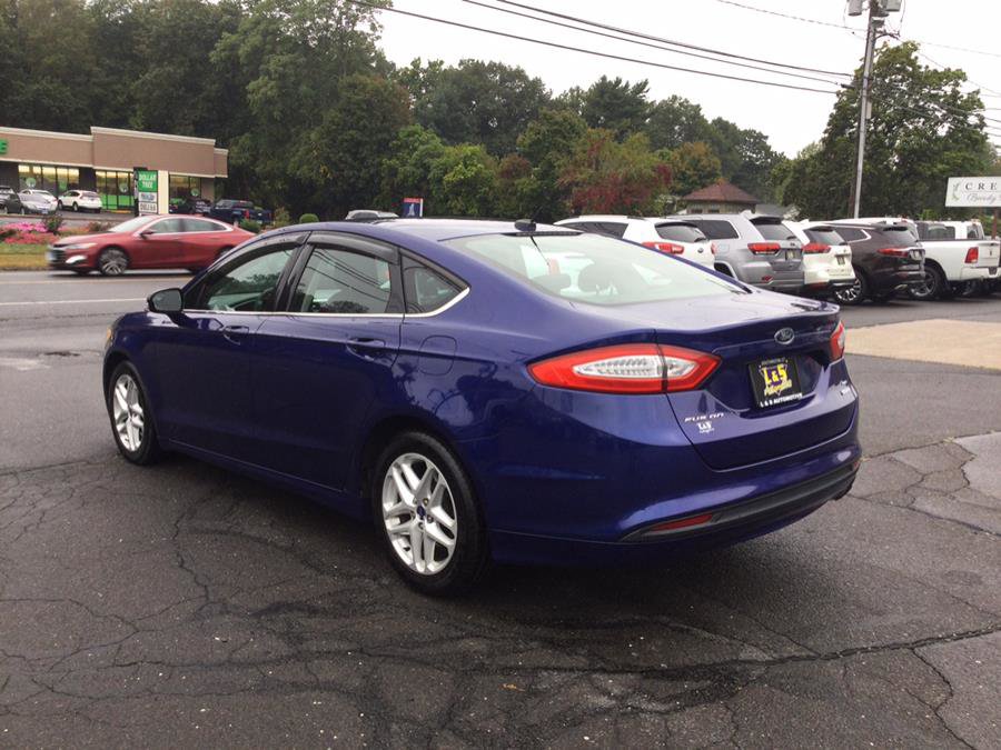 Used 2014 Ford Fusion SE image 32