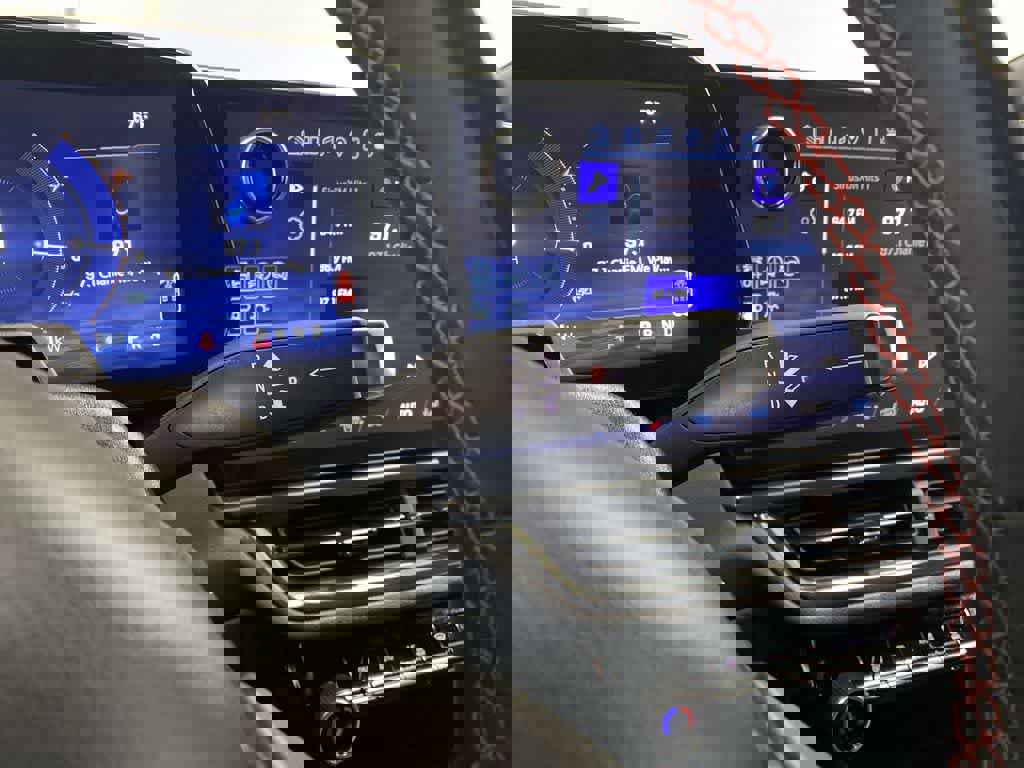 Used 2024 Chevrolet Equinox EV RS image 26