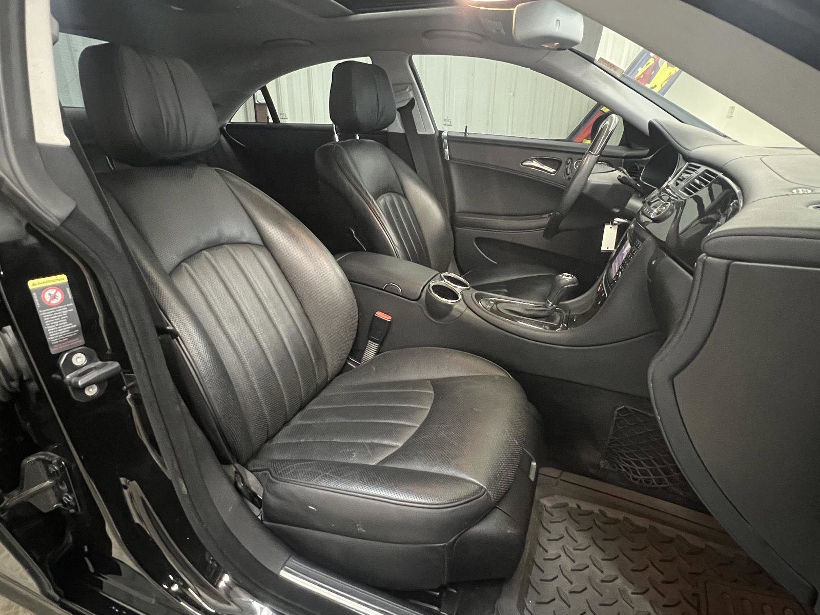 Used 2011 Mercedes-Benz CLS 550 image 5