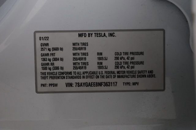 Used 2022 Tesla Model Y Long Range image 35