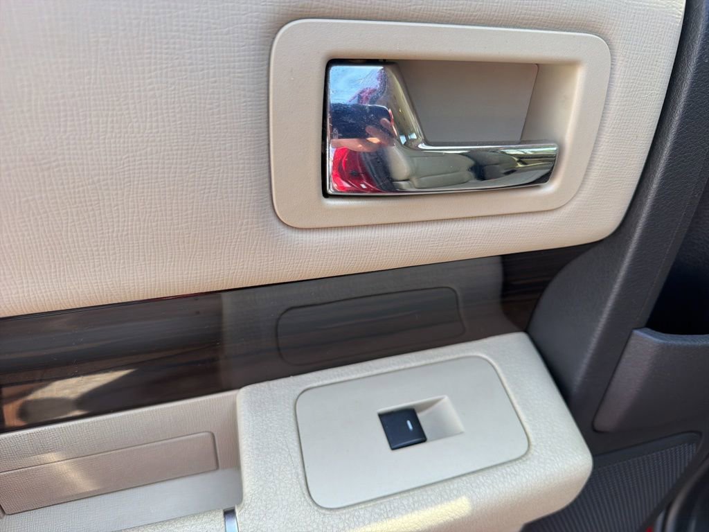 Used 2016 Ford Flex SEL w/ Equipment Group 202A image 24