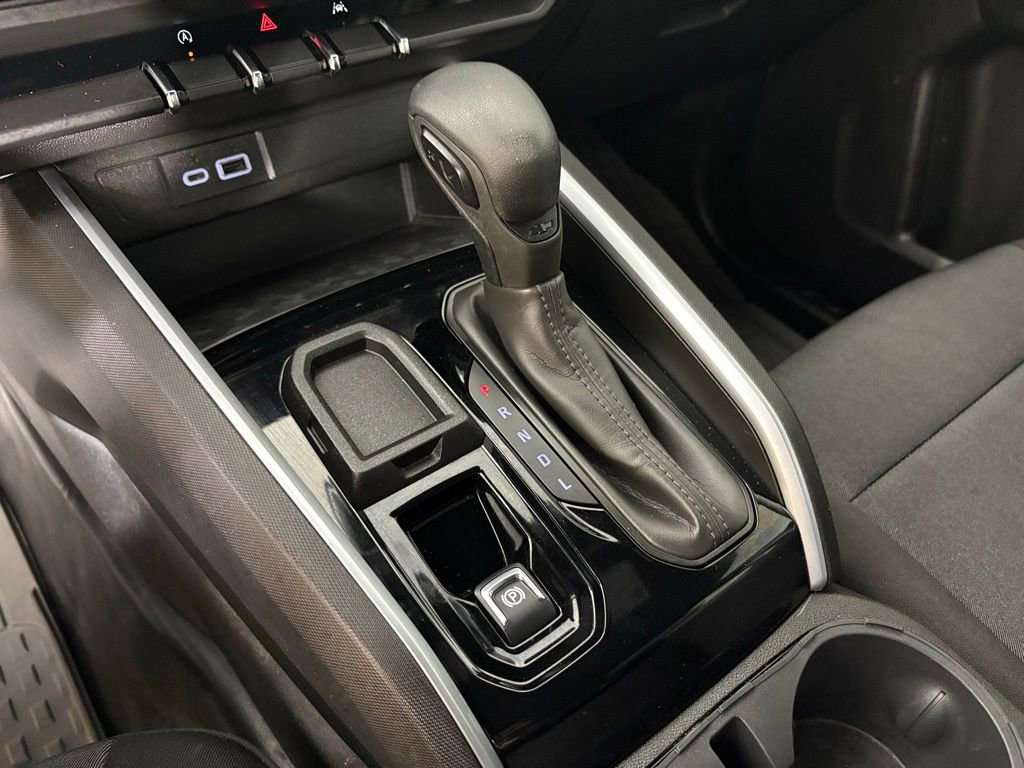 Used 2024 Chevrolet Colorado W/T w/ WT Convenience Package image 34