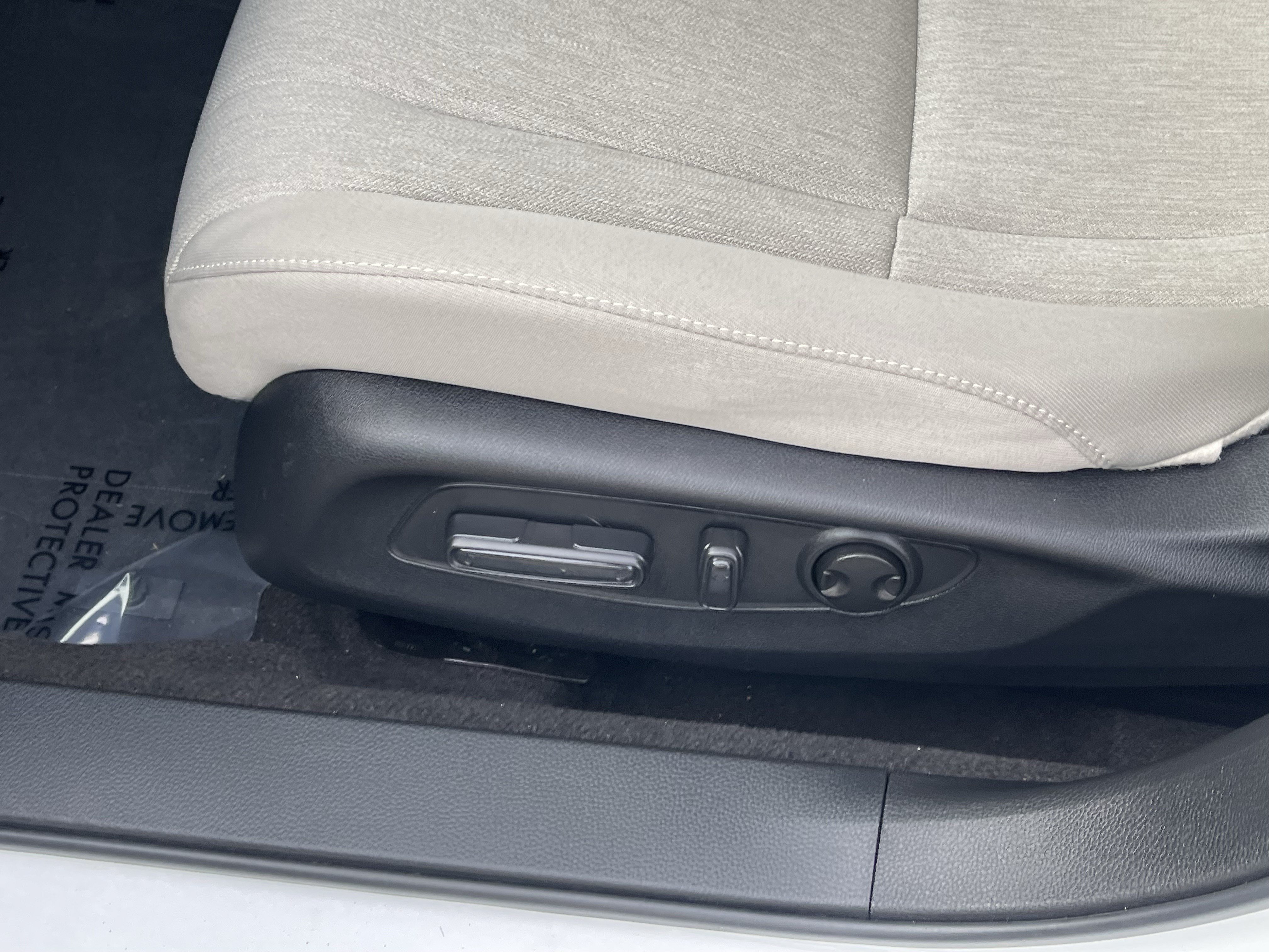 Used 2025 Honda Accord SE image 19