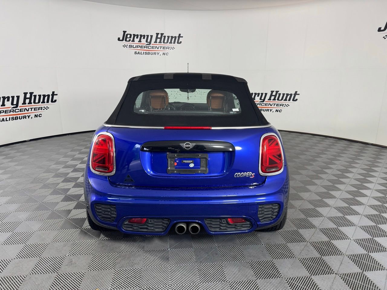 Used 2019 MINI Cooper S FWD image 8