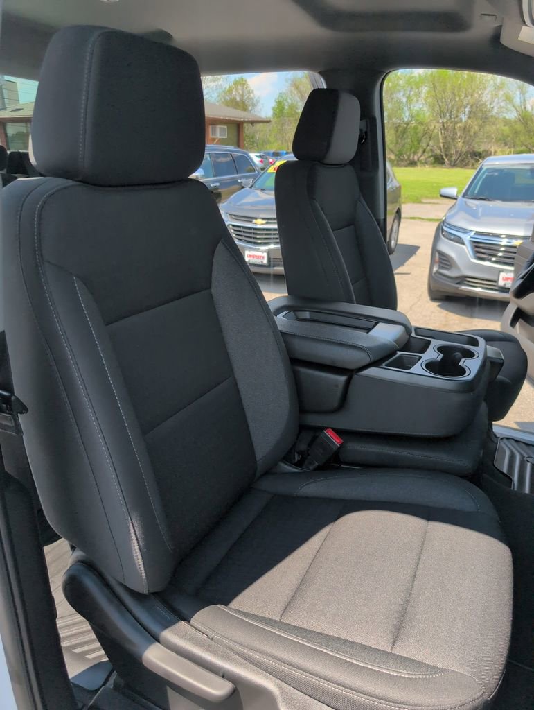 Used 2023 Chevrolet Silverado 1500 LT AWD/4WD image 19