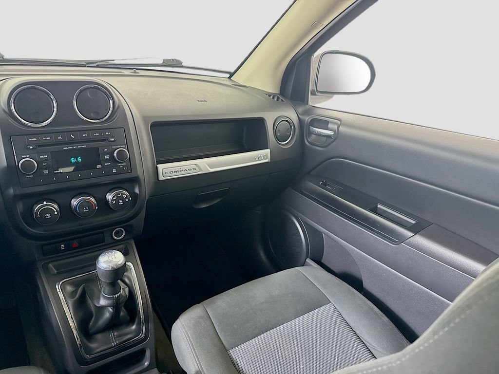 Used 2017 Jeep Compass Sport w/ Power Value Group image 16