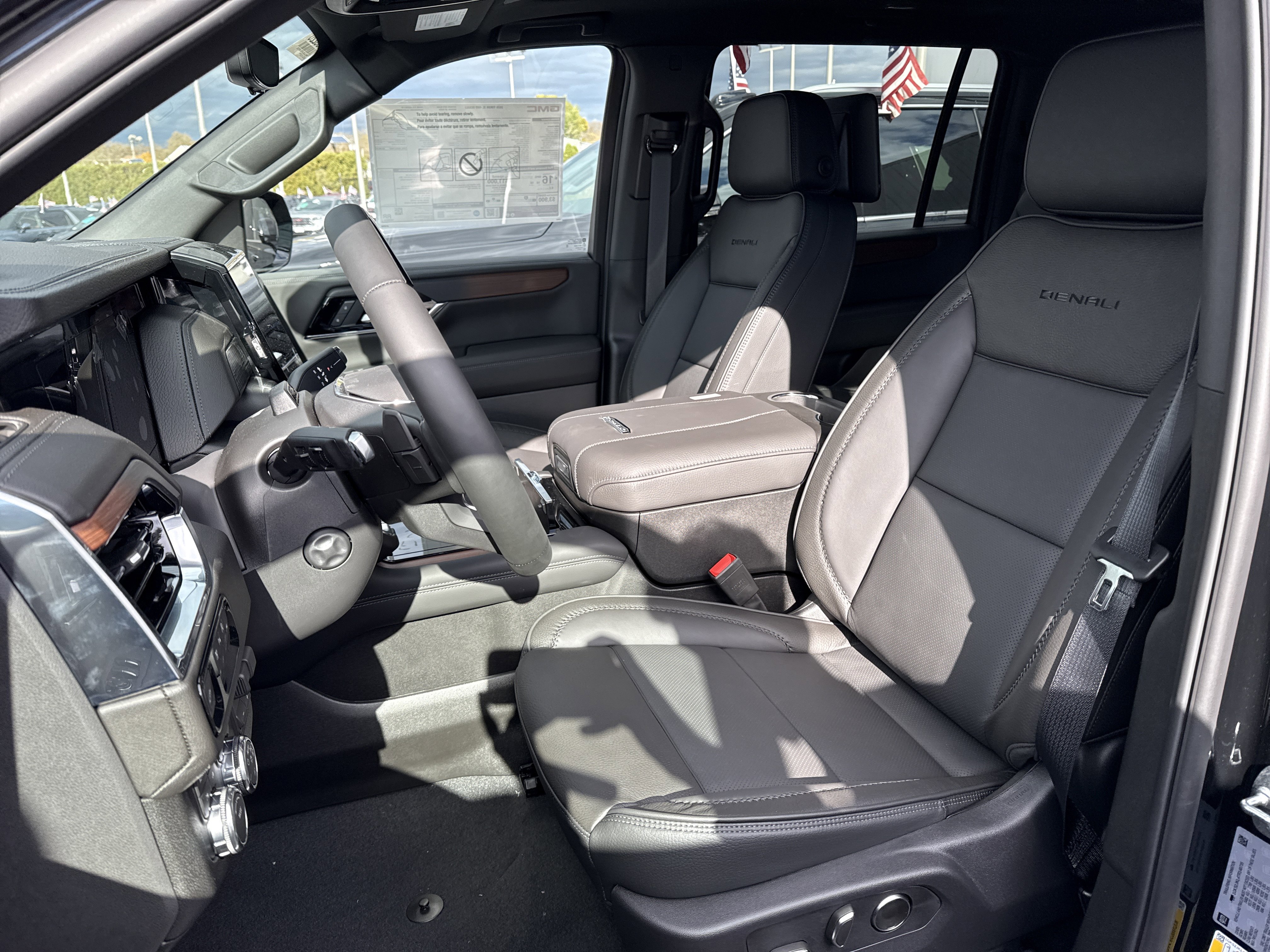 New 2026 GMC Yukon XL Denali image 16