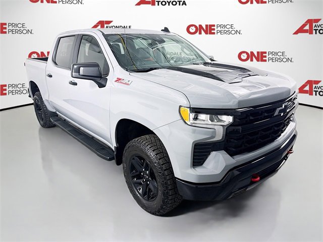 Used 2024 Chevrolet Silverado 1500 LT Trail Boss w/ Convenience Package II image 1
