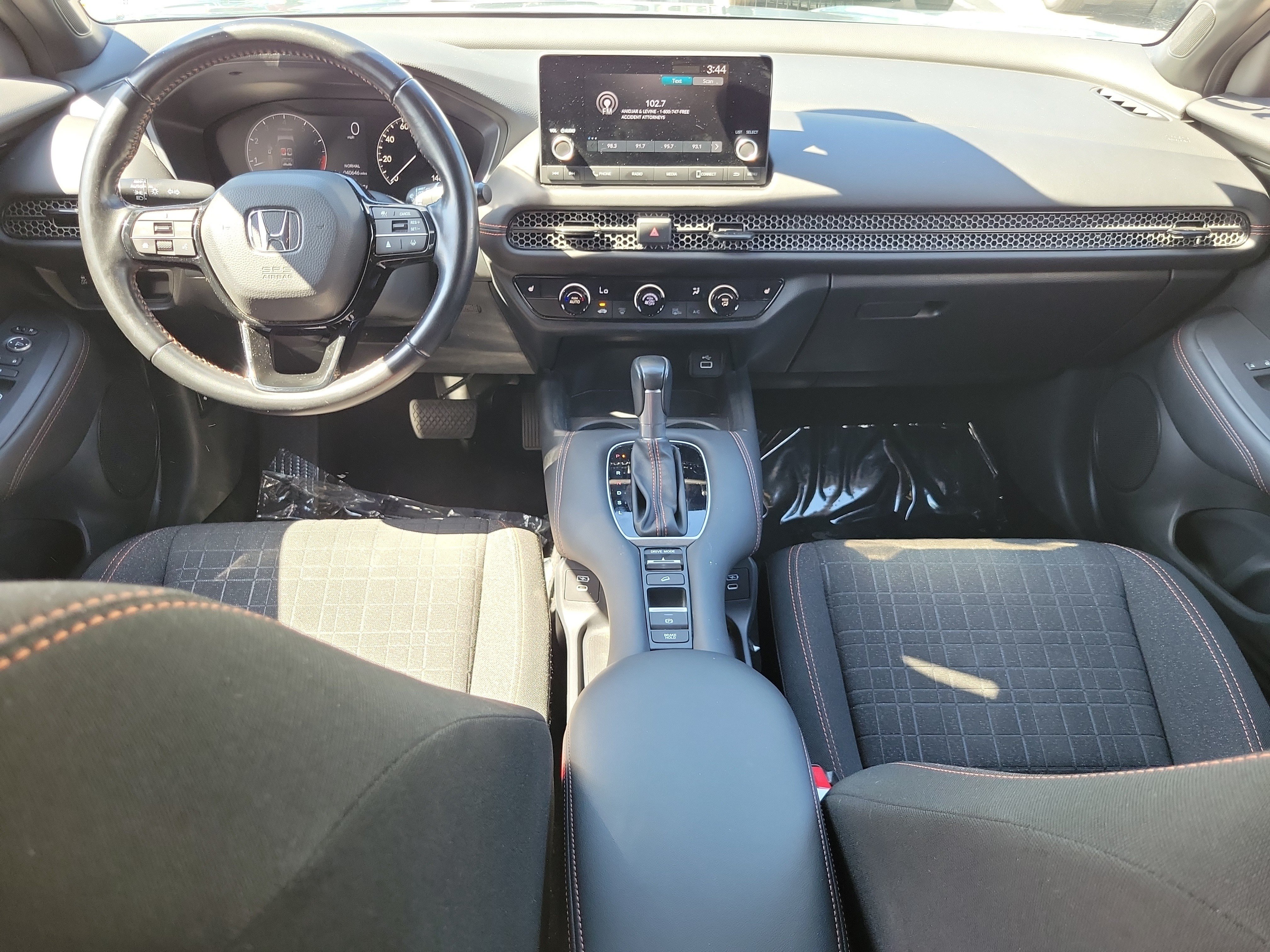 Certified 2025 Honda HR-V Sport image 11