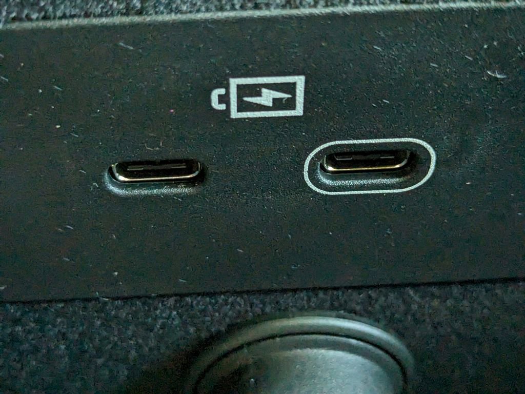 New 2025 Volvo XC90 B6 Plus image 25