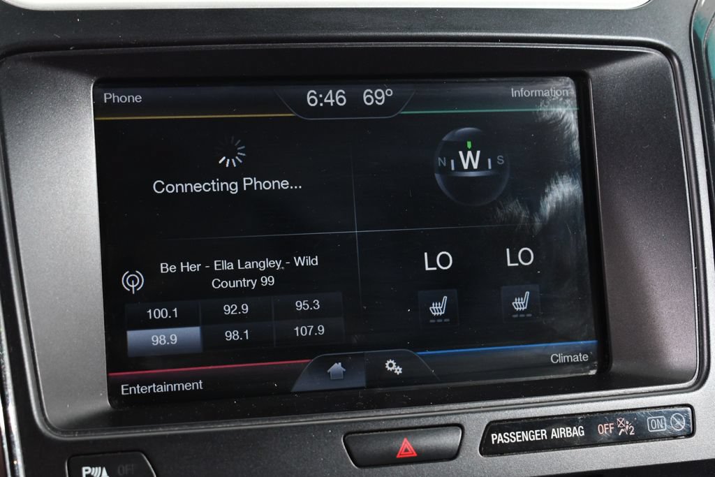 Used 2016 Ford Explorer XLT w/ Equipment Group 202A AWD/4WD image 29