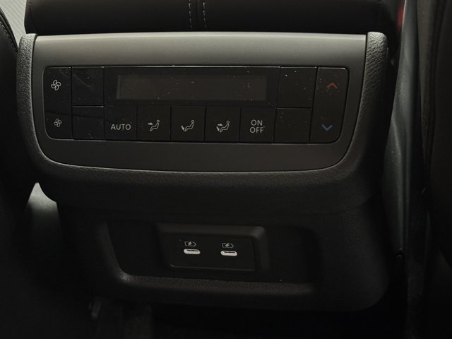 New 2026 Nissan Pathfinder SL AWD/4WD image 12