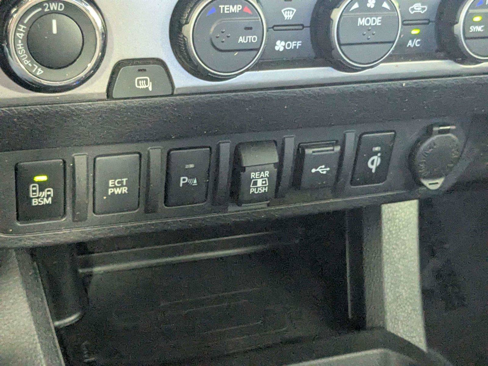 Certified 2022 Toyota Tacoma Limited AWD/4WD image 25