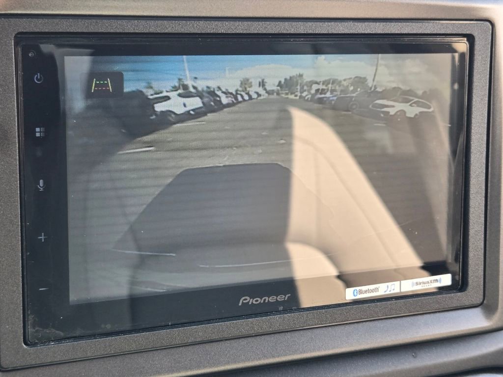 Used 2017 Chevrolet Colorado W/T image 21