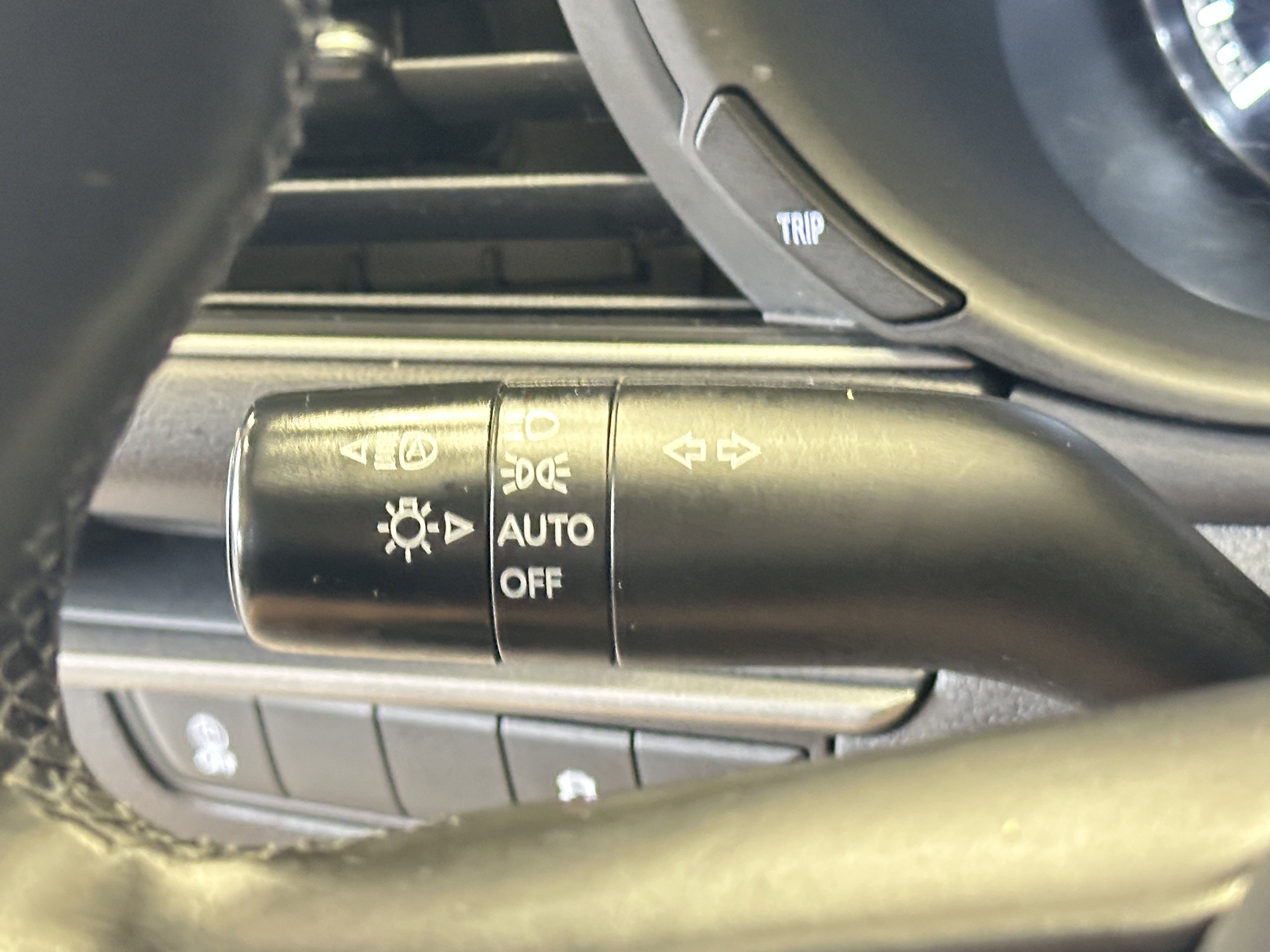 Certified 2022 MAZDA MAZDA3 s image 25