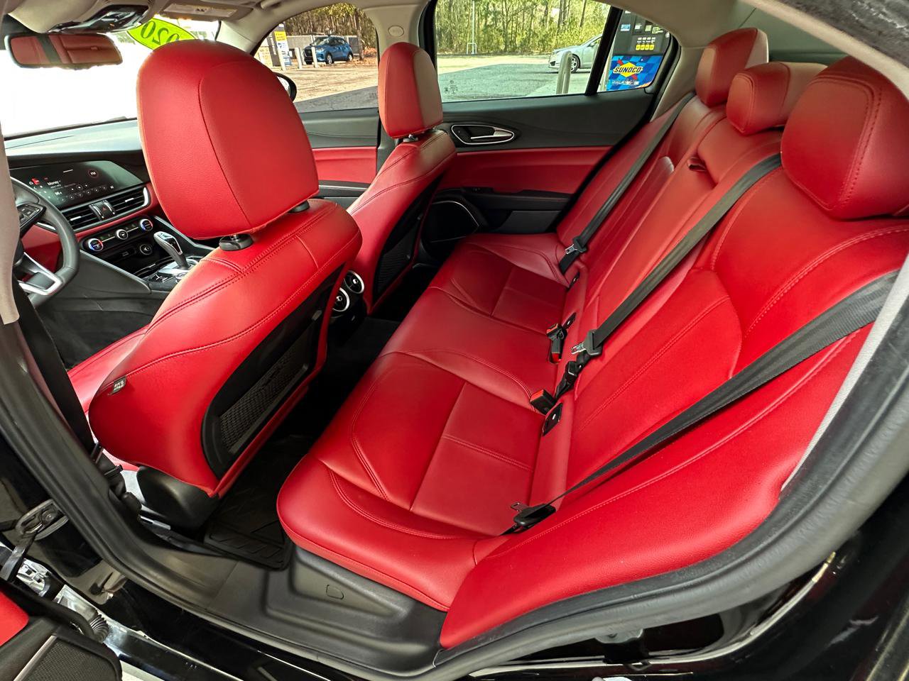 Used 2020 Alfa Romeo Giulia w/ Nero Edizione image 26