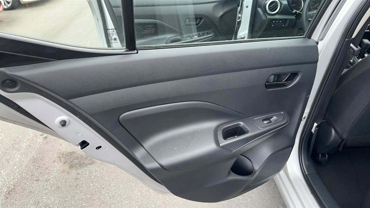 Used 2021 Nissan Versa S image 19