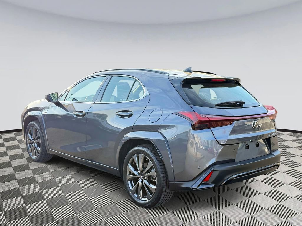 Used 2023 Lexus UX 250h F Sport w/ Accessory Package (Z2) image 4