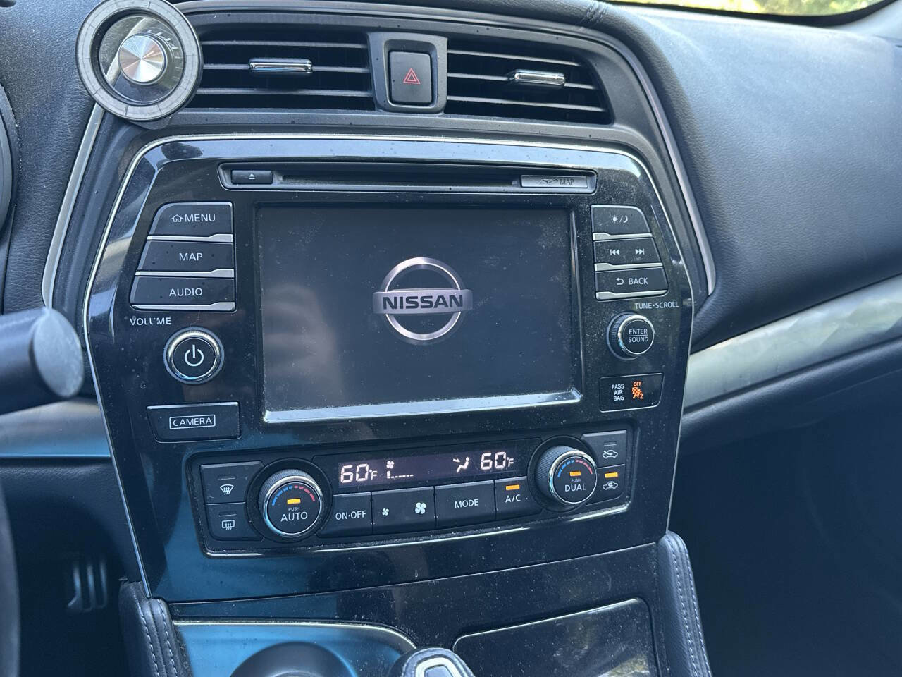 Used 2016 Nissan Maxima SR FWD image 21