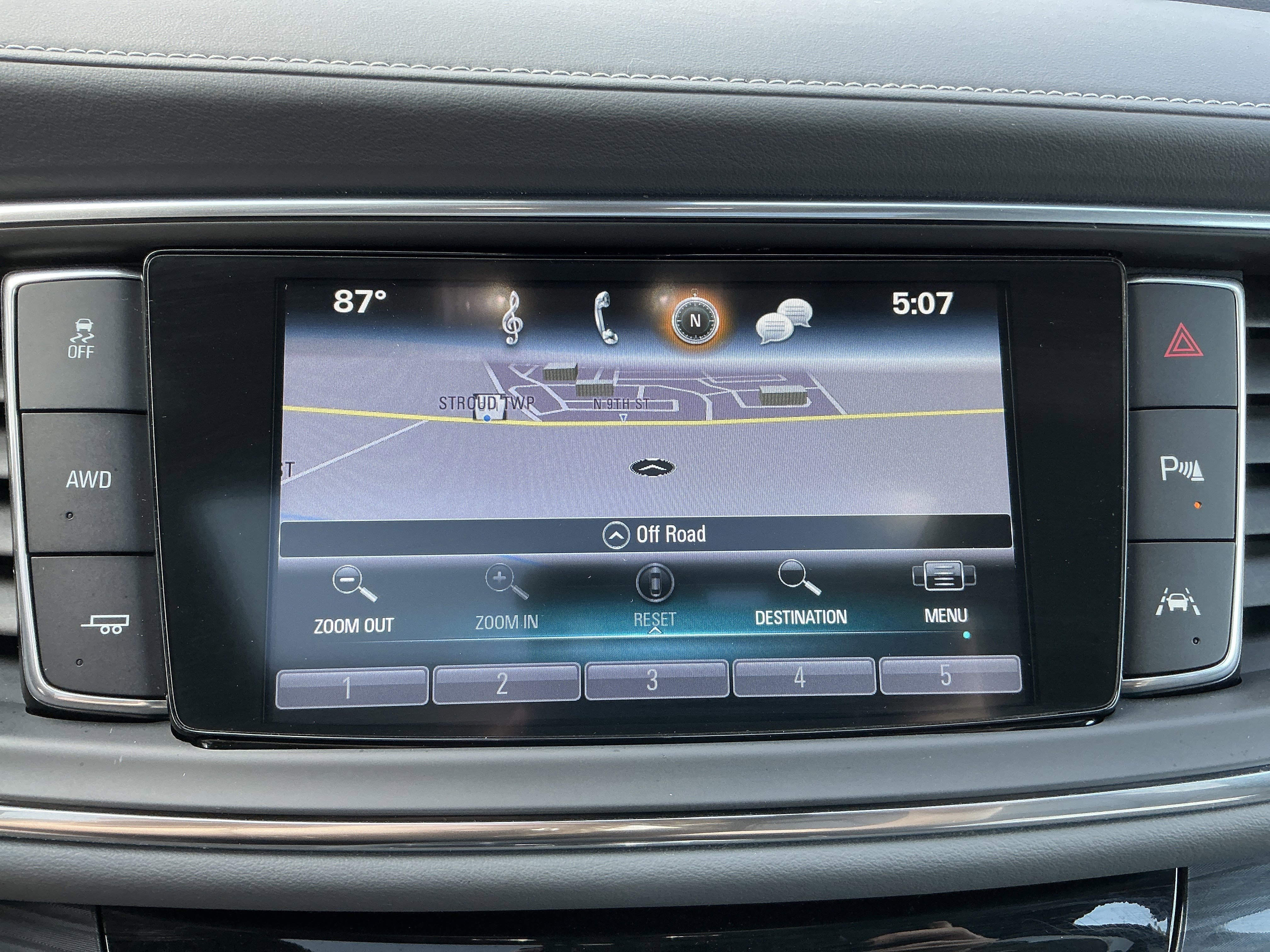 Used 2018 Buick Enclave Premium w/ Experience Buick Package image 23