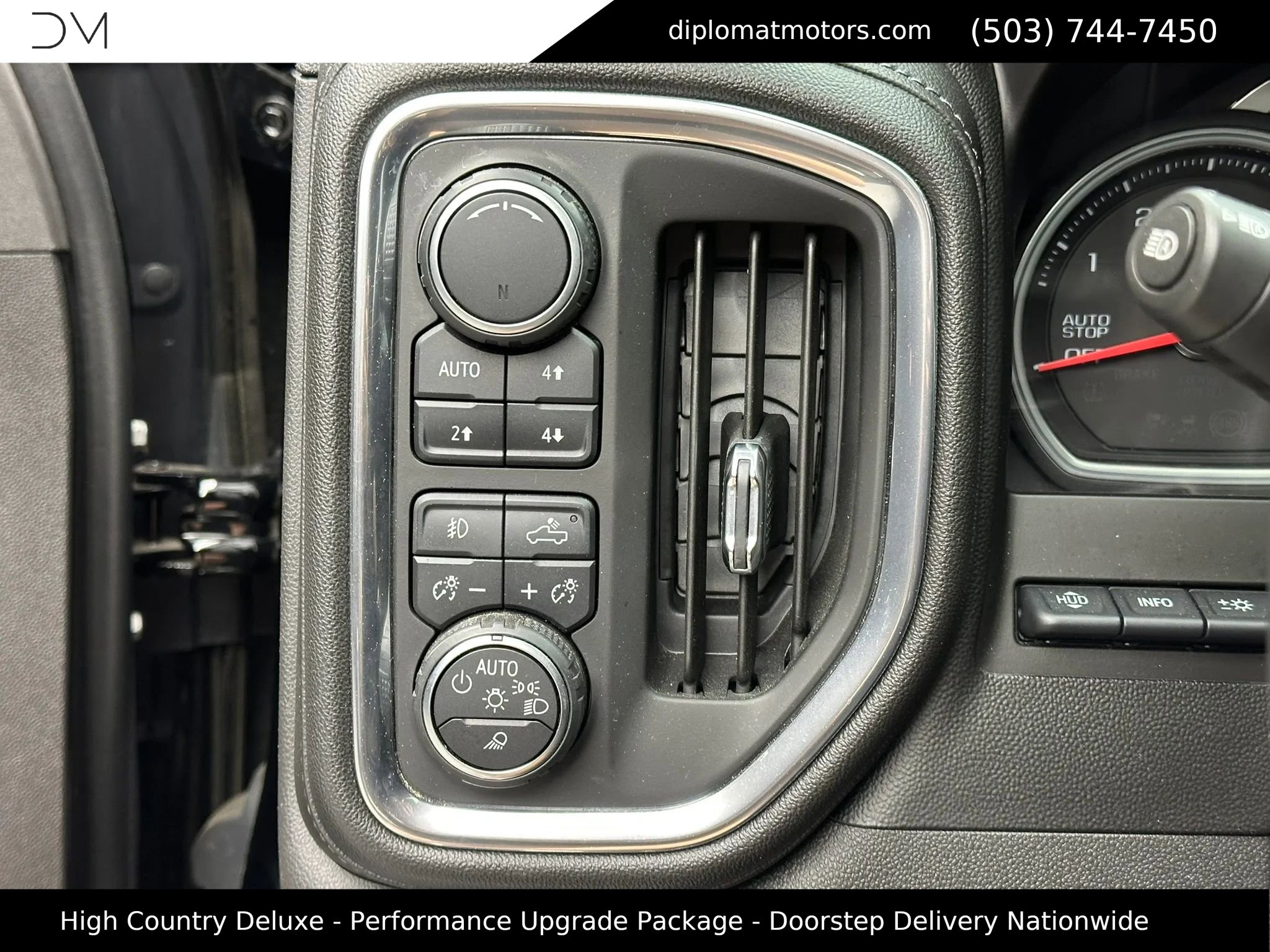 Used 2019 Chevrolet Silverado 1500 High Country image 35