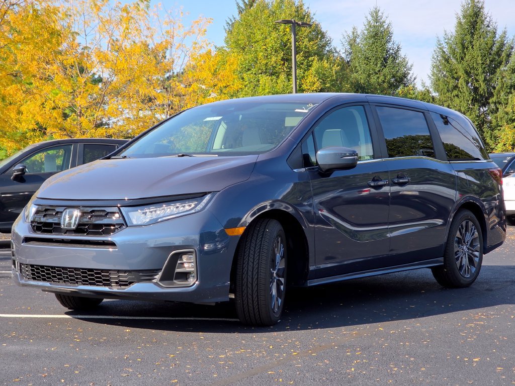 New 2027 Honda Odyssey Touring image 24