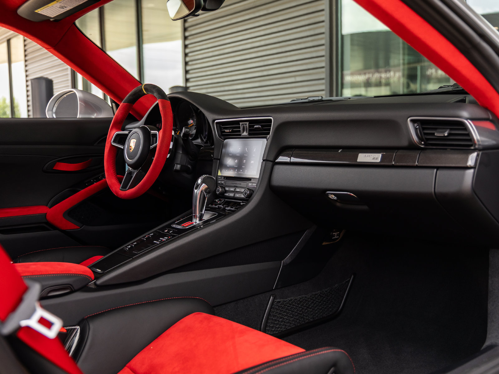 Certified 2018 Porsche 911 GT2 RS RWD image 59