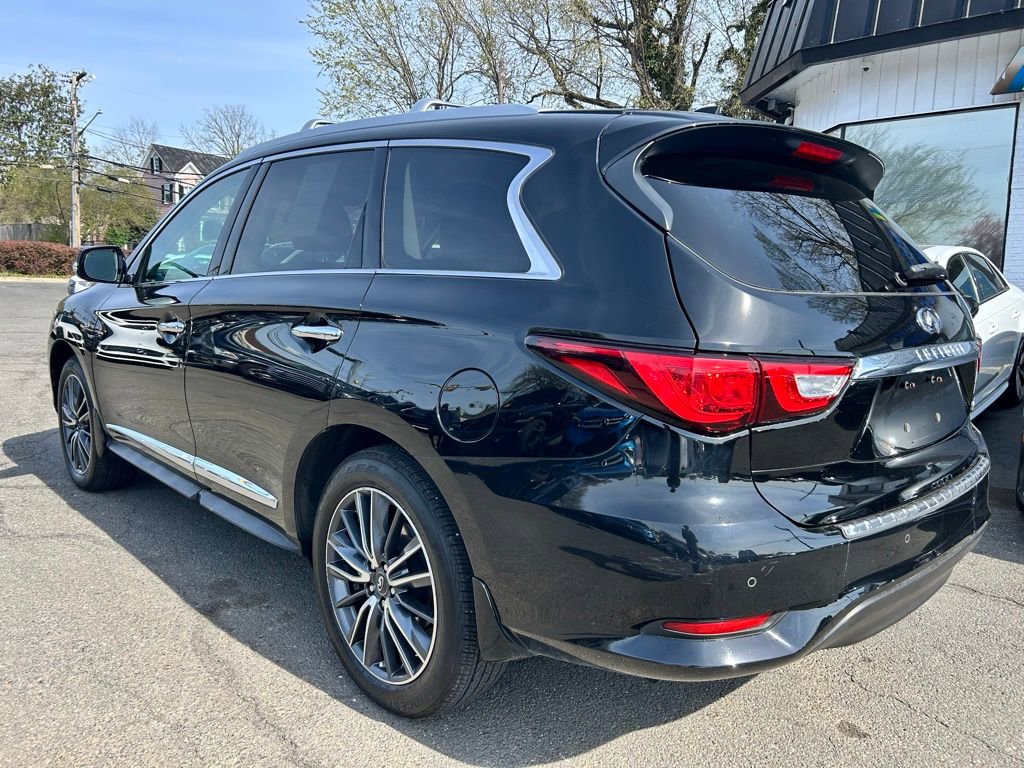 Used 2017 INFINITI QX60 Luxe w/ Deluxe Technology Package image 6