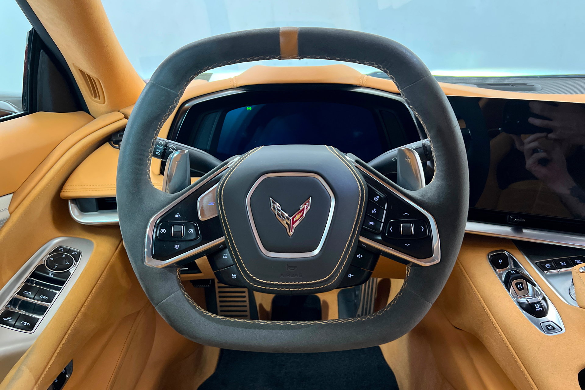 Used 2021 Chevrolet Corvette Stingray Premium Conv w/ Z51 Performance Package RWD image 10