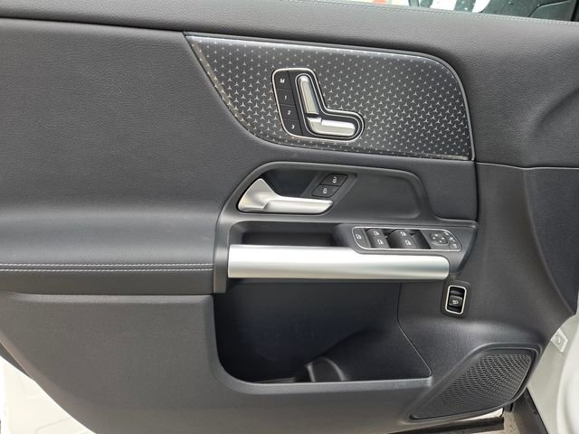 Certified 2025 Mercedes-Benz GLA 250 4MATIC image 19