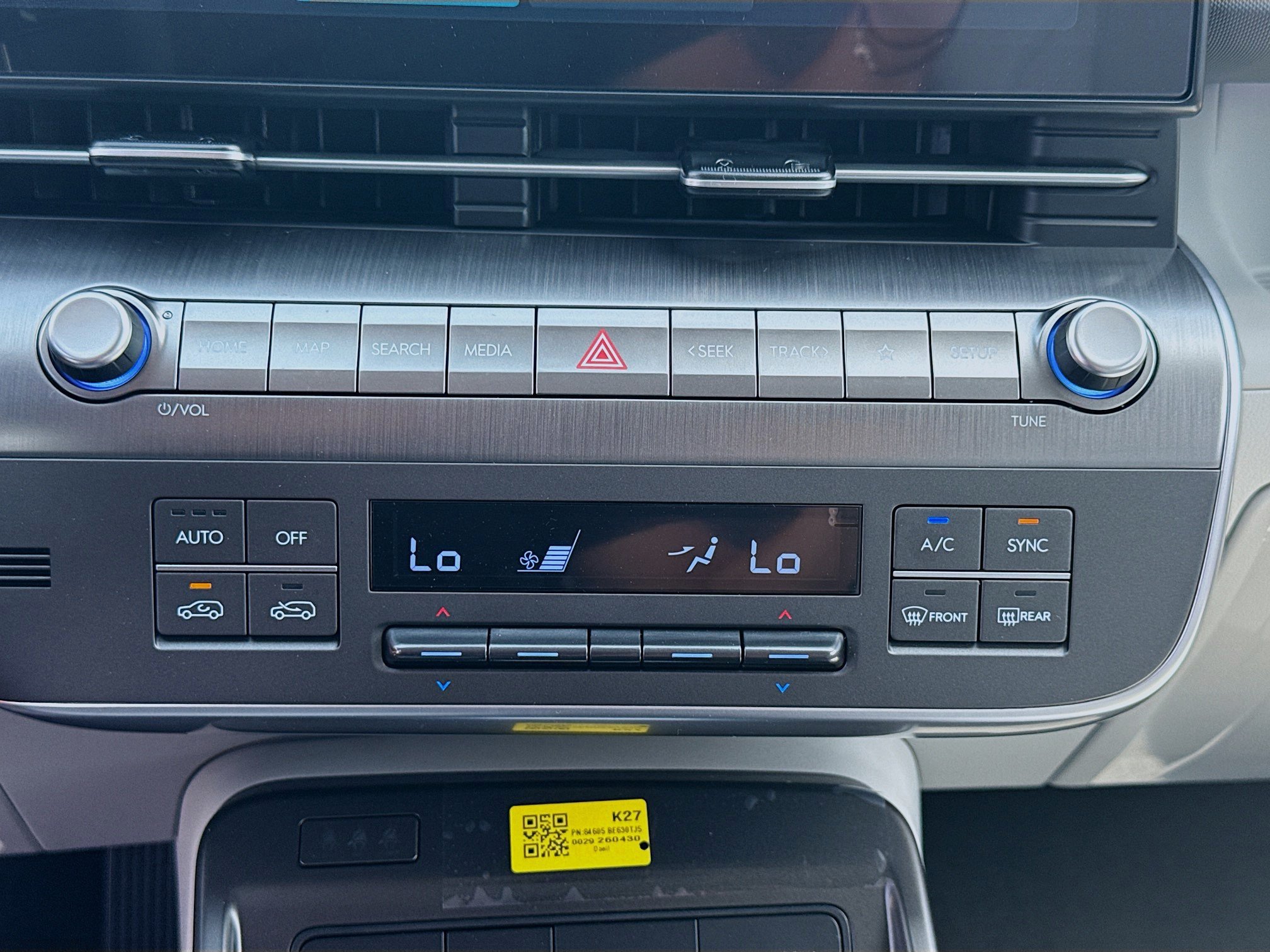 New 2026 Hyundai Kona SEL Premium FWD image 12