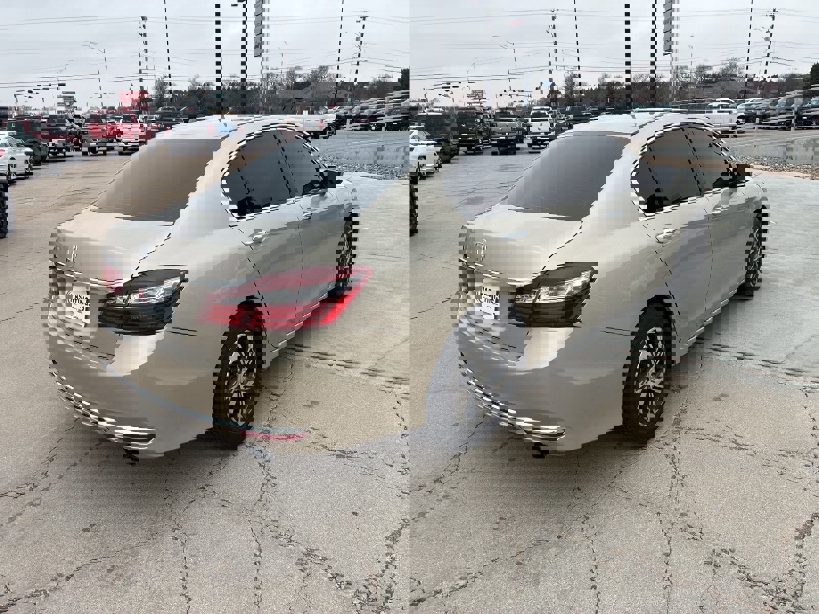 Used 2017 Honda Accord LX image 6