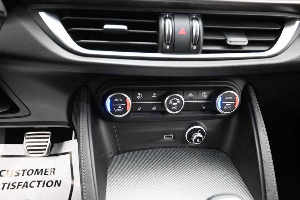 Used 2024 Alfa Romeo Stelvio Ti w/ Active Assist Plus Package AWD/4WD image 14