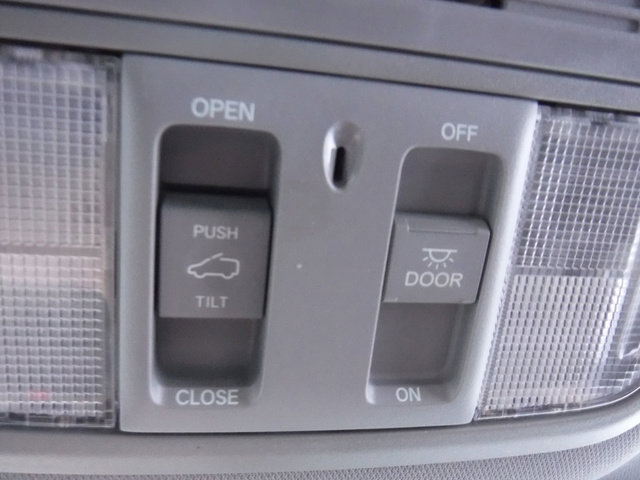 Used 2020 Honda CR-V EX image 29