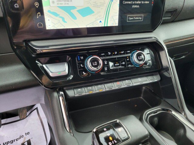 Used 2023 GMC Sierra 1500 AT4 w/ AT4 Premium Package image 18