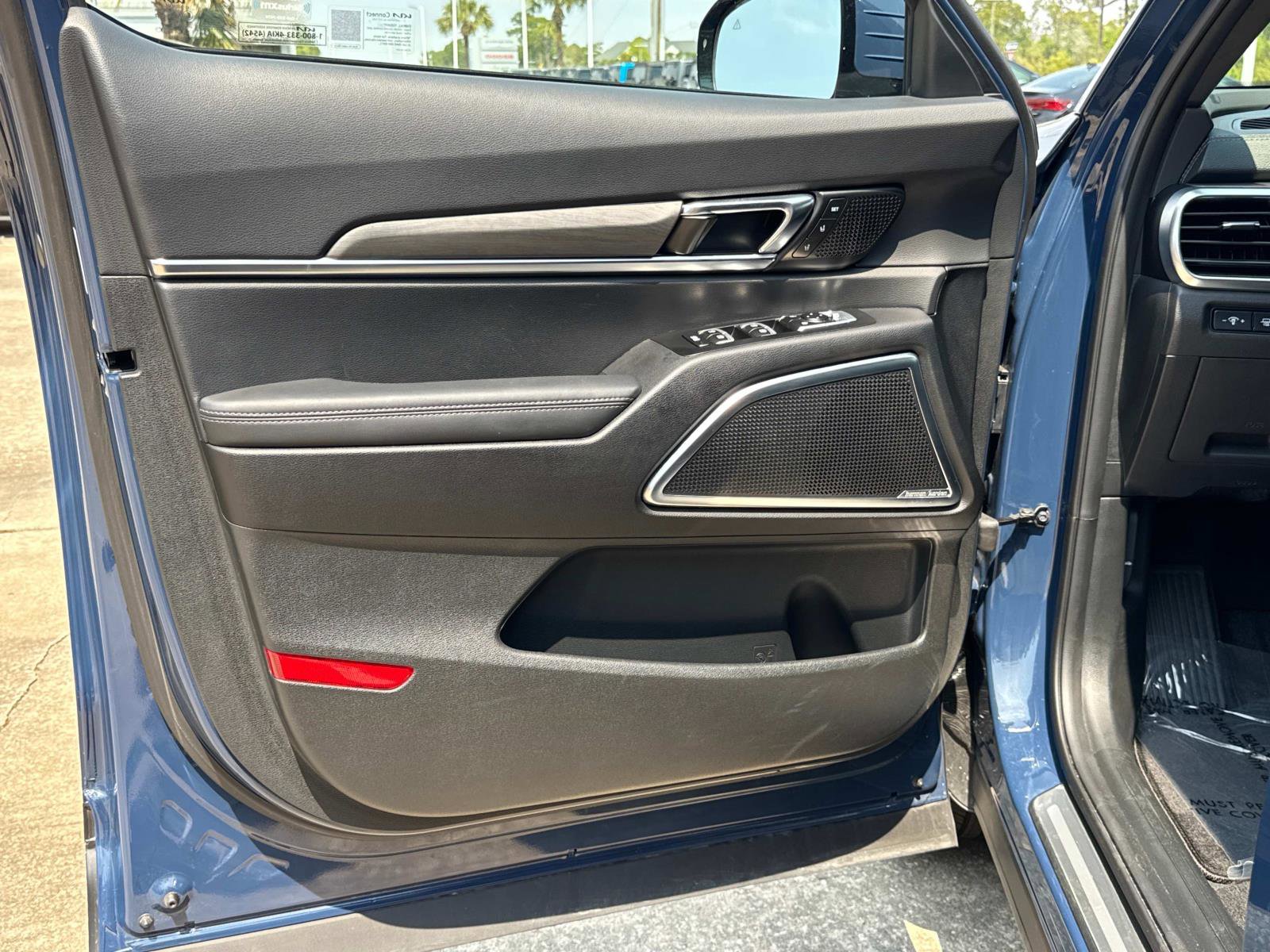 Used 2024 Kia Telluride SX Prestige X-Line image 17