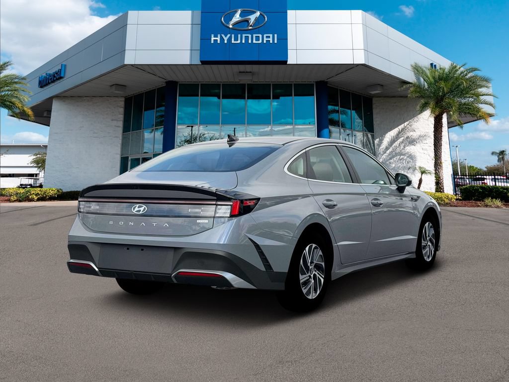 New 2026 Hyundai Sonata Blue FWD image 8