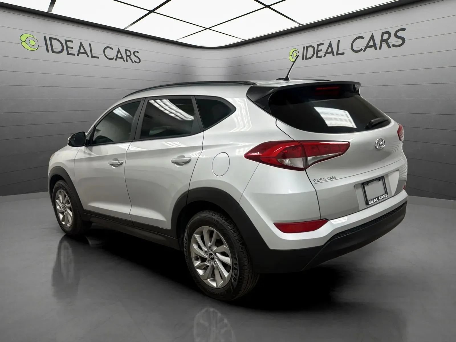 Used 2016 Hyundai Tucson SE w/ Option Group 02 FWD image 7