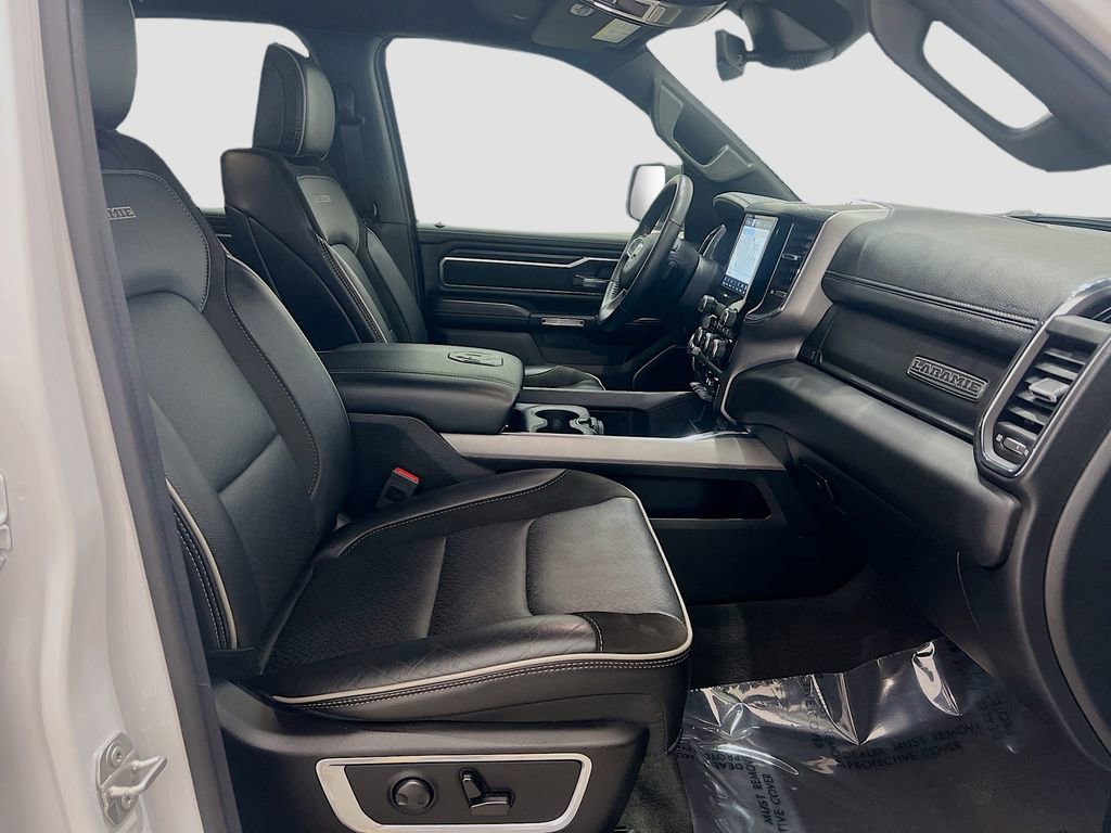 Used 2024 RAM 1500 Laramie image 14