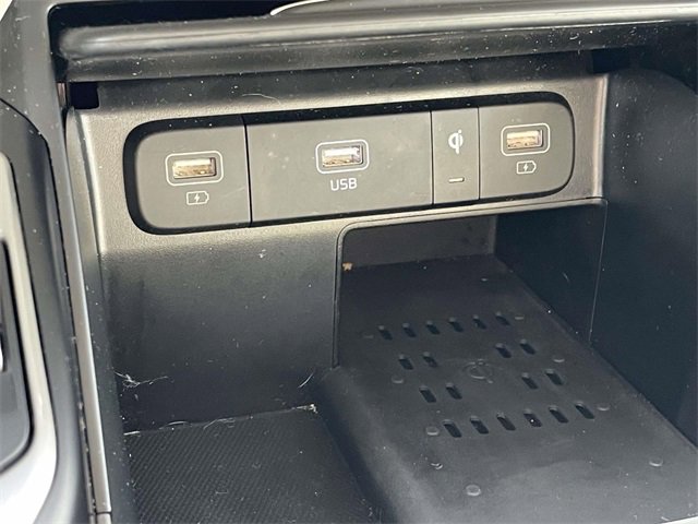 Certified 2023 Kia Sorento S image 39