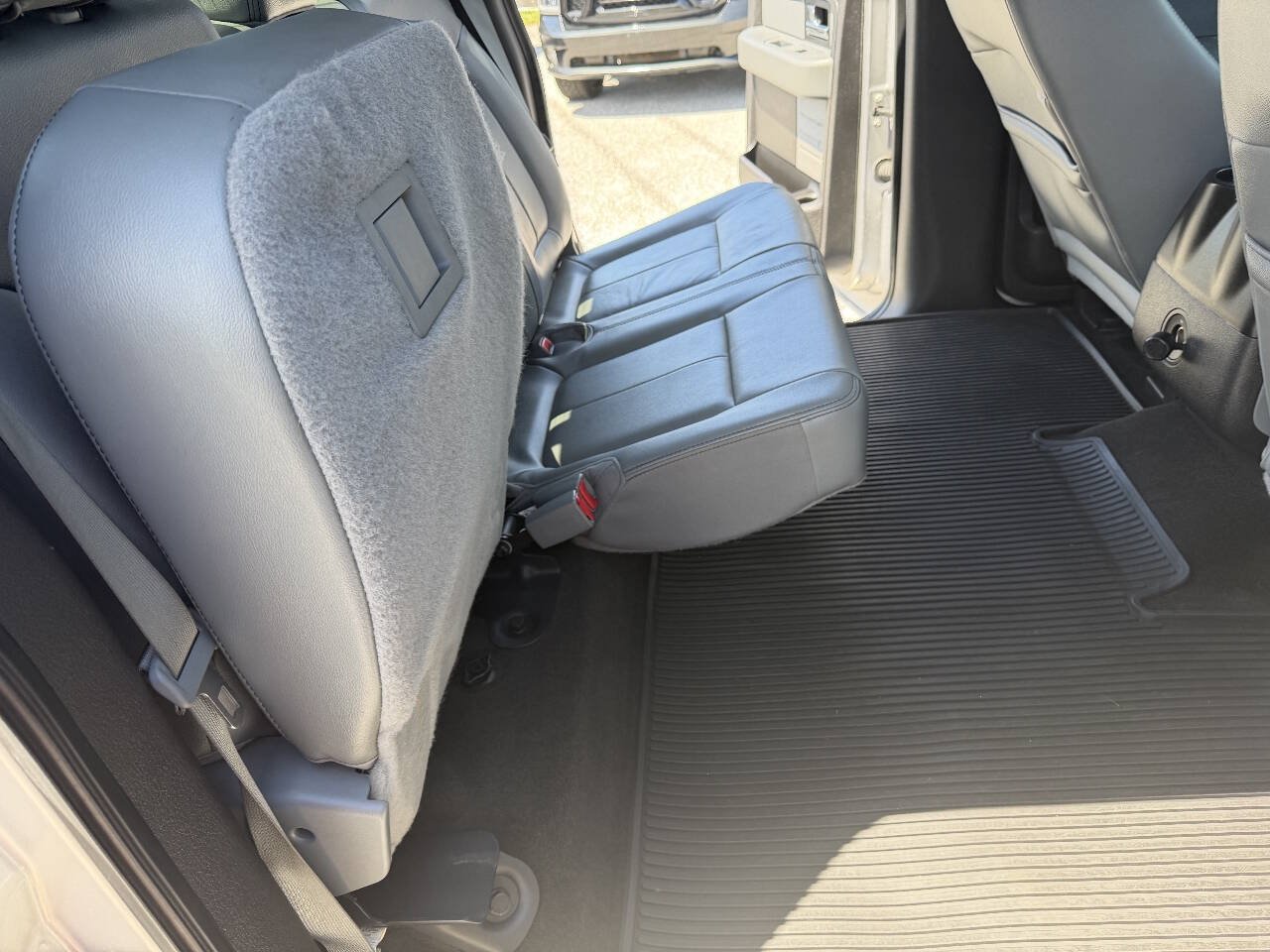 Used 2014 Ford F150 XLT w/ Equipment Group 302A Luxury AWD/4WD image 31