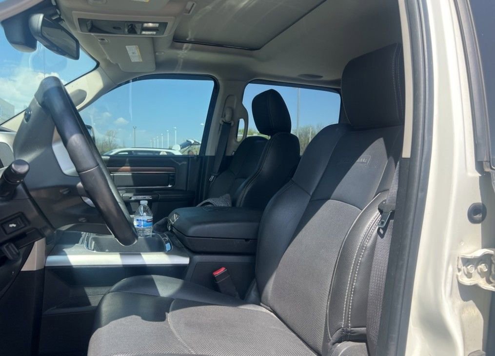 Used 2017 RAM 1500 Laramie w/ Convenience Group RWD image 3