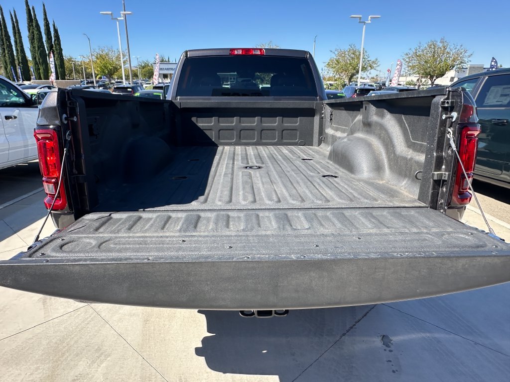 New 2026 RAM 2500 Big Horn AWD/4WD image 16