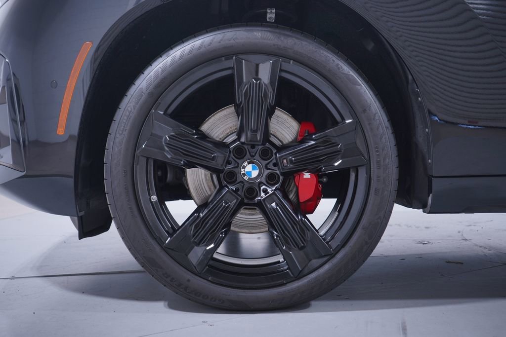 Used 2025 BMW X3 xDrive30i w/ M Sport Package image 2