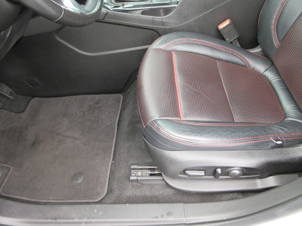 Certified 2020 Chevrolet Blazer RS image 22