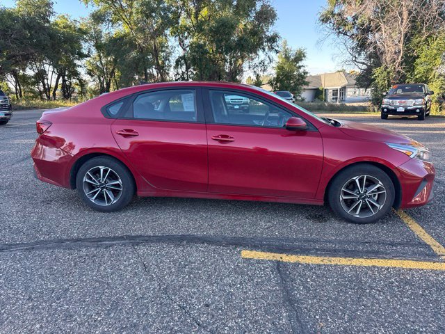 Used 2023 Kia Forte LXS FWD image 2