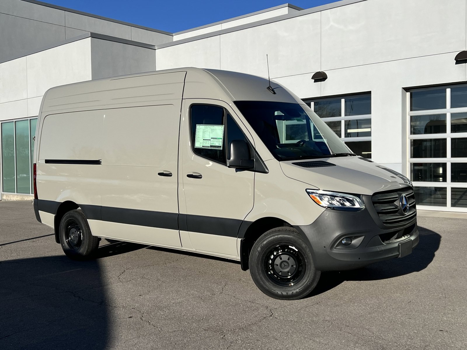 New 2025 Mercedes-Benz Sprinter 2500 image 2