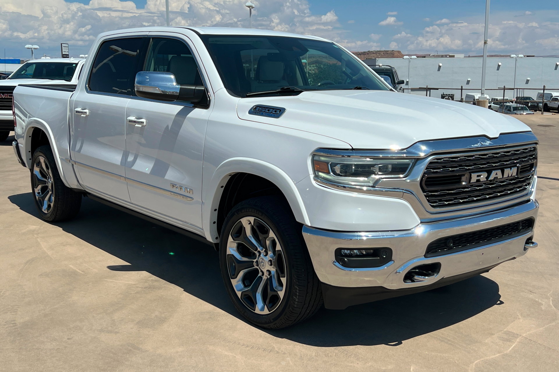 Used 2022 RAM 1500 Limited AWD/4WD image 7