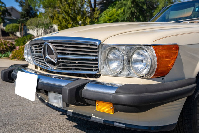 Used 1988 Mercedes-Benz 560 SL image 69