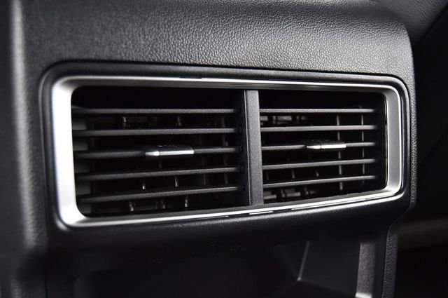 New 2026 Volkswagen Atlas Cross Sport SE image 23